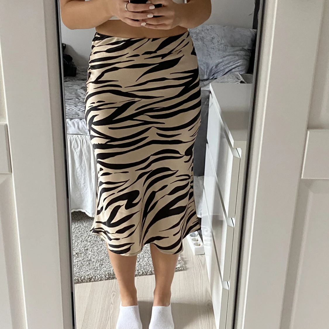 Mönstrad silkes kjol - 90