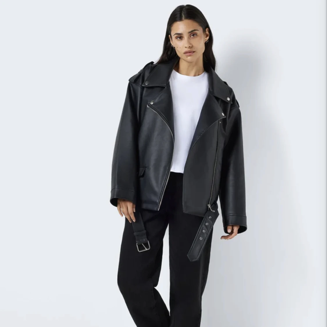 Oversize skinnjacka - 90