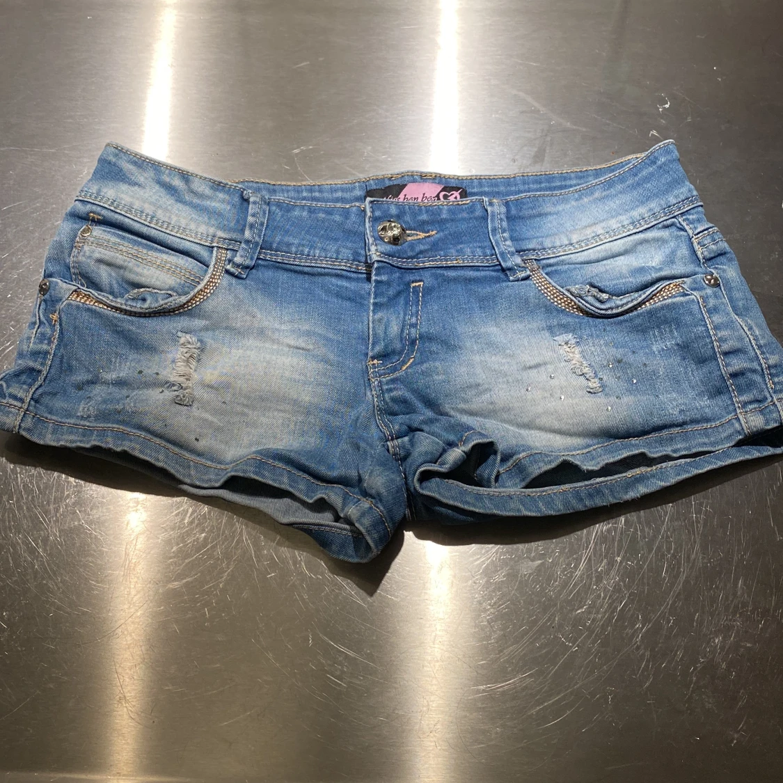 Jättesnygg Low Waist shorts