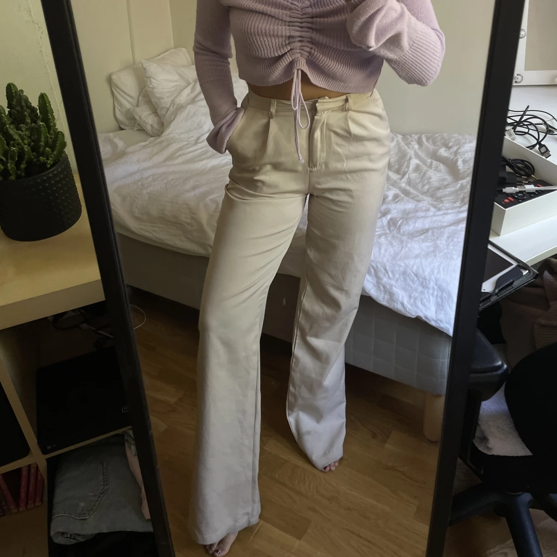 Beigea kostymbyxor - 90