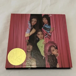 Red velvet the reve day 1 (guidebook version) - Allt ingår som syns i andra bild!