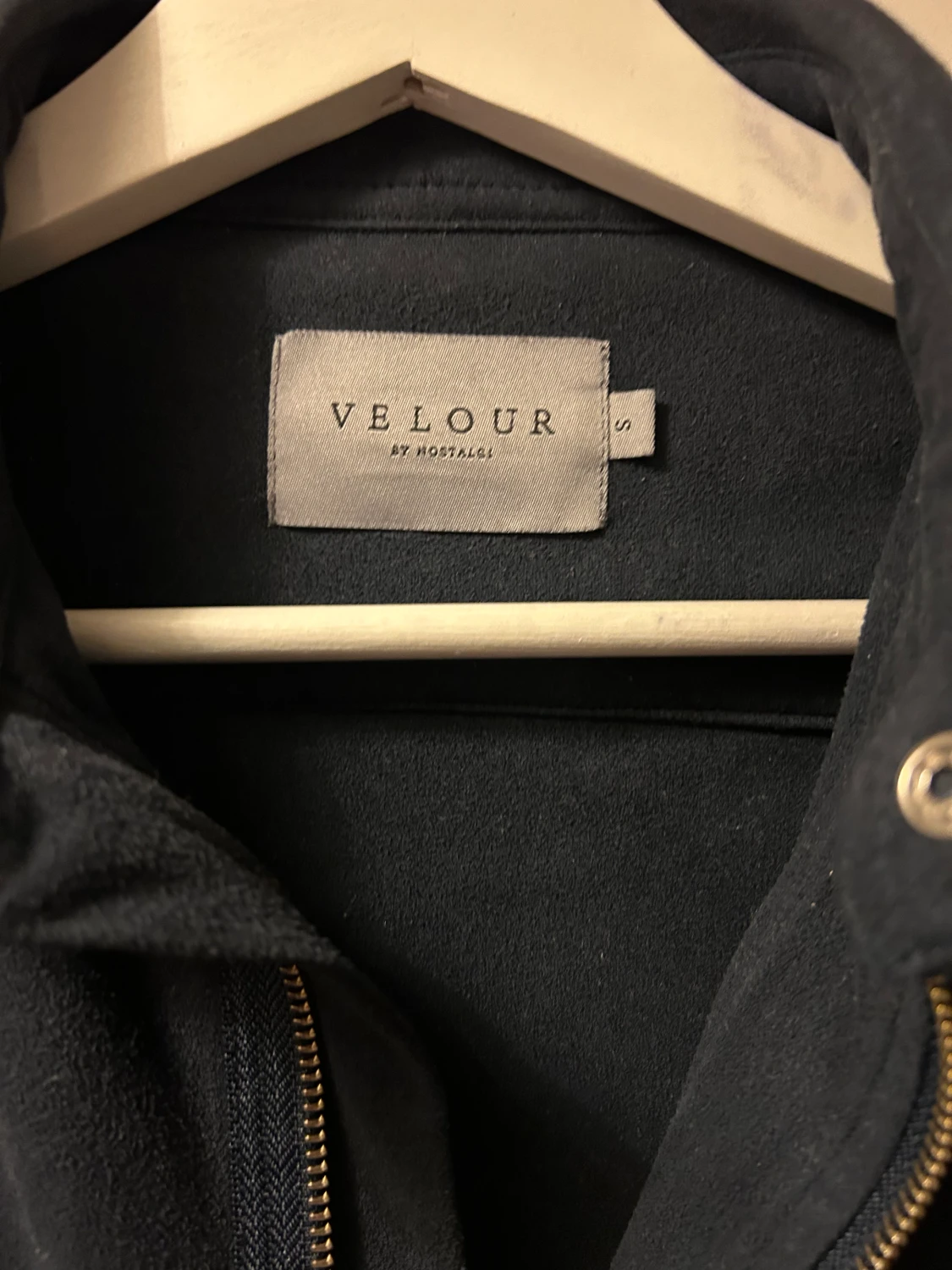 Velour Zip - 90