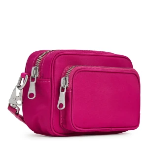 Väska Arket - Väska från arket. Använd ett fåtal gånger och ser ny ut. Vattentåligt material och fin rosa färg. Färgen återges bättre i produktbild.