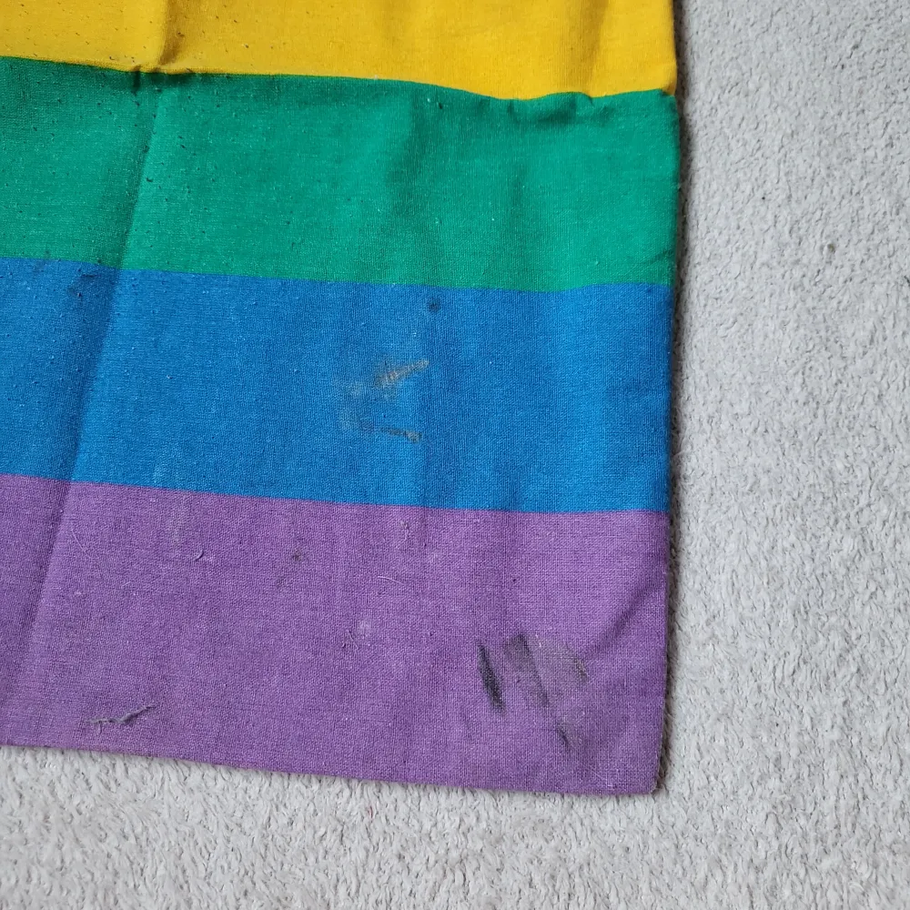 Pride tote bag från Tgr (Tiger) Lite smutsig men går nog att tvätta.. Väskor.