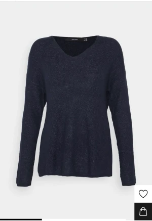 Stickad tröja  - Fin och oanvänd stickad tröja ifrån Vero  Moda i storlek xs,❤️