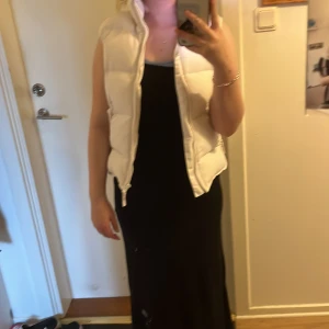 Vit väst - Kom inte till användning 