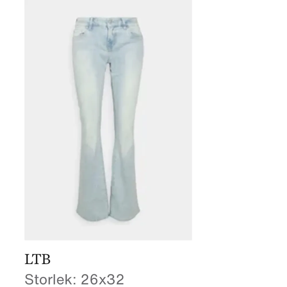 Säljer dessa lågmidjade ”flared” ltb jeans. Helt slutsålda! La tidigare ut annonsen men lägger nu ut på nytt då jag valt att ändra priset. . Jeans & Byxor.