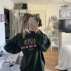 Mysig oversized sweatshirt från Brandy Melville!