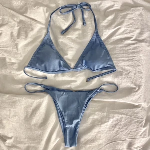 Bikini - Såå fin oanvänd bikini som tyvärr var för liten på mig💗