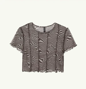 Mesh croptop  - Croptop   Randig med sömmar   Genomskinligt material   40 kr + frakt eller mötas i Uppsala