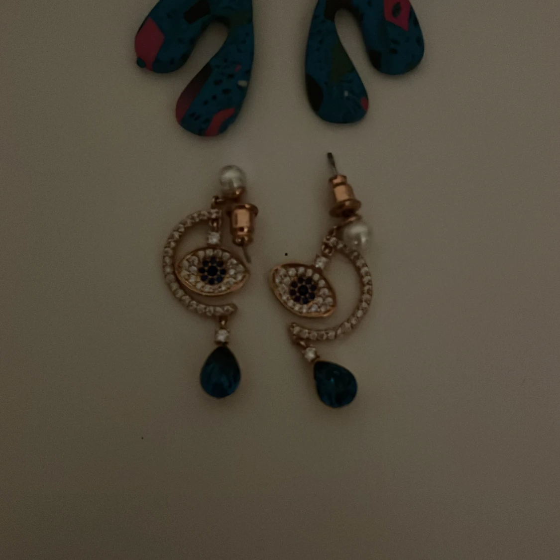 Coola örhängen  - 90