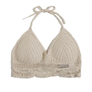 Crochet top - Virkad beige topp💛 perfekt för stranden och varma dagar, aldrig använd, fråga för fler bilder💗