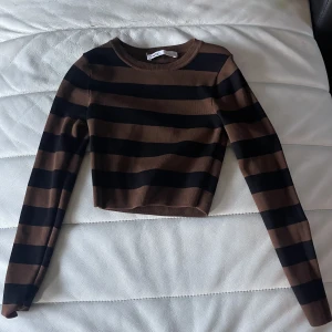 Långärmad tröja - Säljer denna snygga tröjan från zara!