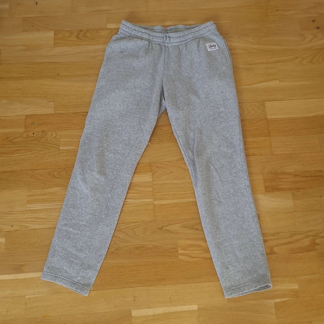 Mjukisbyxor I Gråt👖 - 90