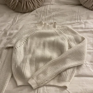 Tröja  - Använt skick 90kr