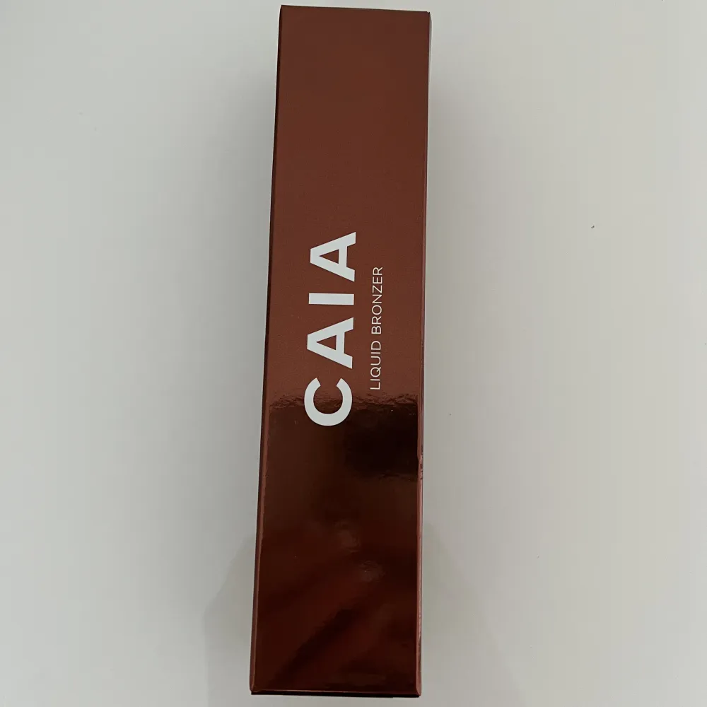 Caia liquid bronzer, oanvänd & oöppnad förpackning! Färgen Cape town. Nypris 295, mitt pris 180kr + frakt!☺️. Skönhet.