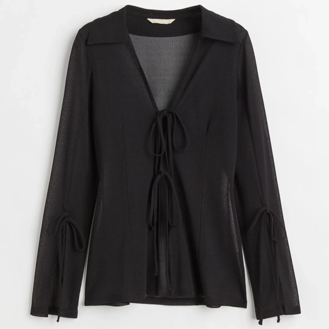 Blus med knytning - 90