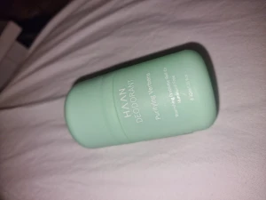 Deodorant  - Aldrig använd då jag har för många deos, enbart luktat på den. Nypris 100kr