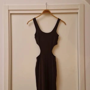 Cut Out Jersey Bodycon Dress - Cut Out Jersey Bodycon Dress