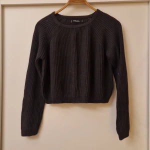 Stickad Tröja  - Stickad Tröja 