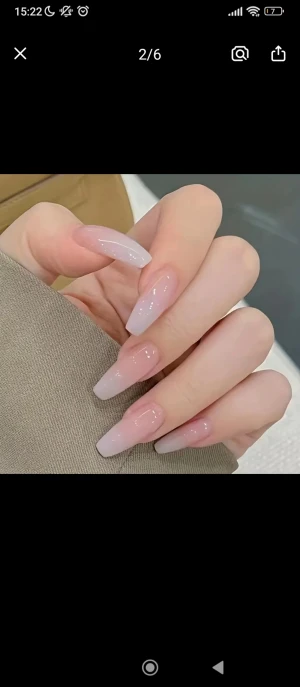 Lösnaglar - French Fade - NY - Helt nya/oöppnade lösnaglar(24st). Dessa naglar är enkla att fästa och ger en salong look.    Nypris: 199:-    💅      Säljes för 50:- 