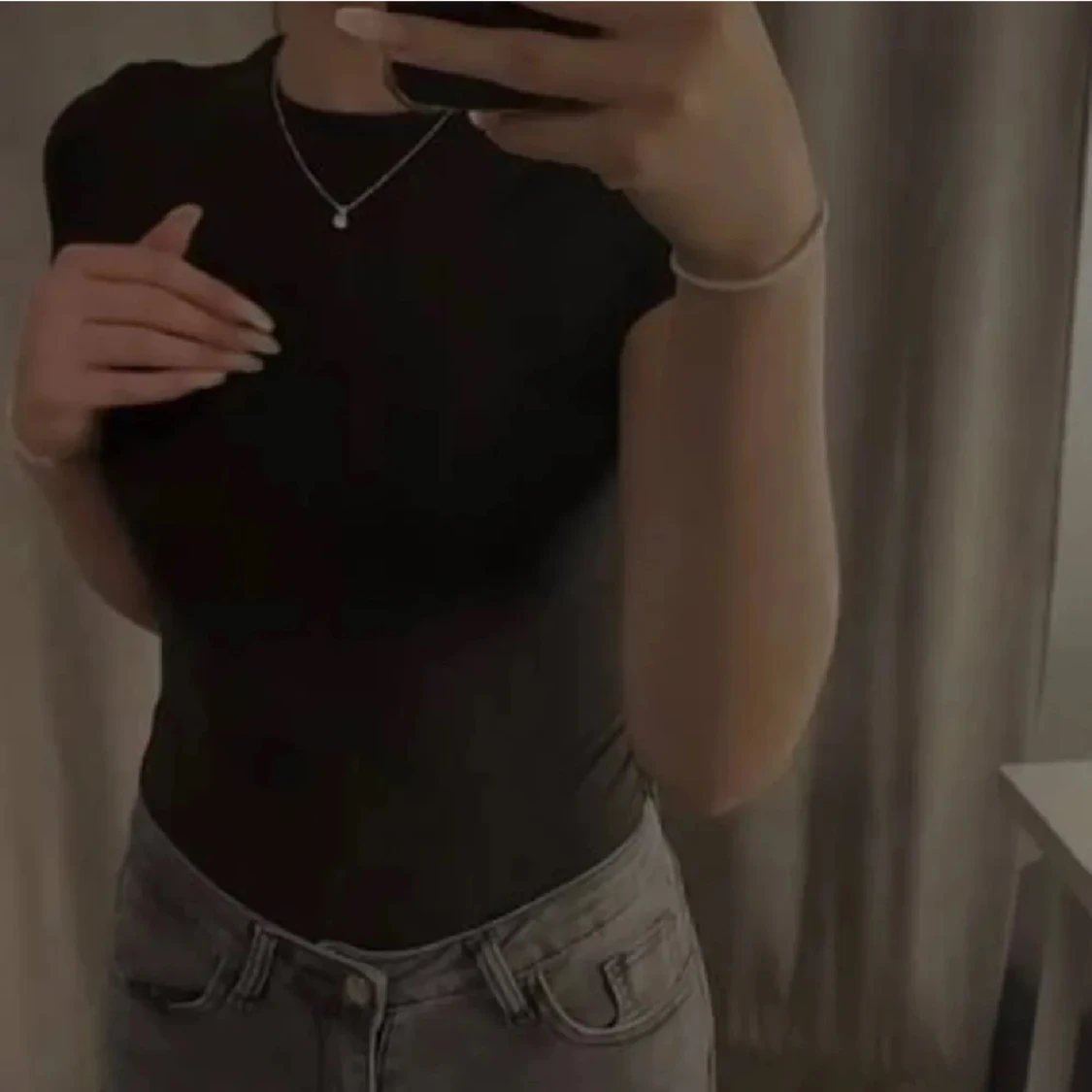 ”Skims body” - 90