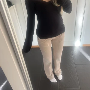 Juicy byxor - Säljer mina juicy couture byxor för att dom inte kommer till användning. Har en defekt som man kan få bild på vid förfrågning 😊