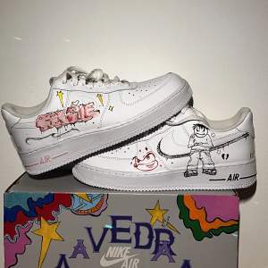 Custom made airforces till salu  Hand gjort med kärlek  1 of 1 kommer aldrig göras igen  Häftigt😛