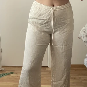 Zara byxa - Somriga byxor! 