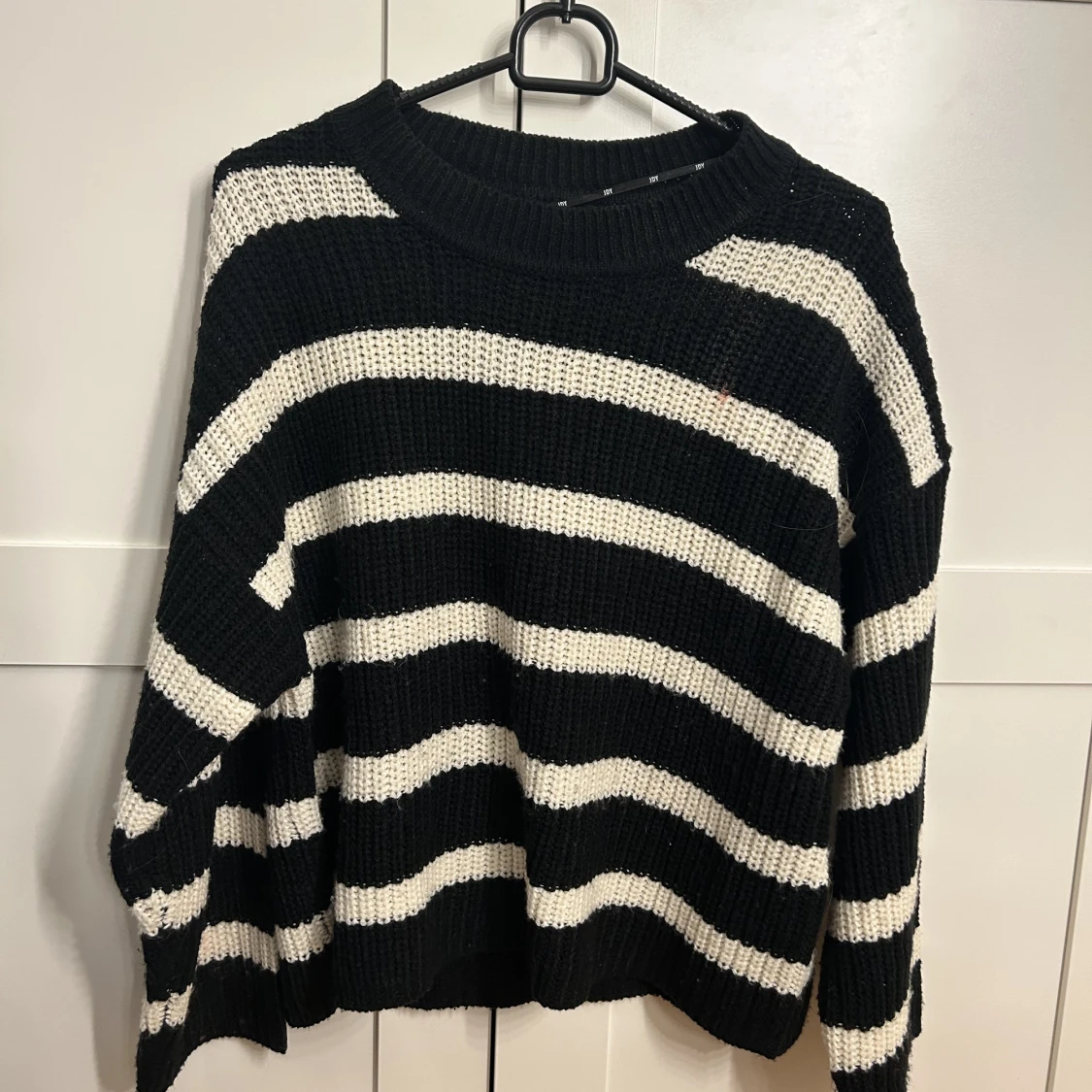 Randig stickad tröja! 