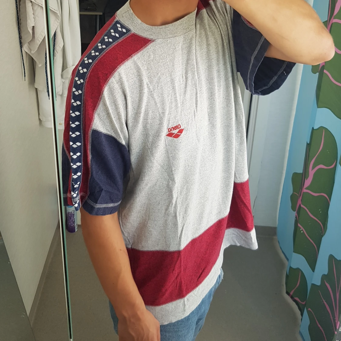 Vintage tisha arena - 90