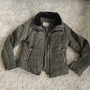 Vero Moda jacka  - En fin vero Moda jacka
