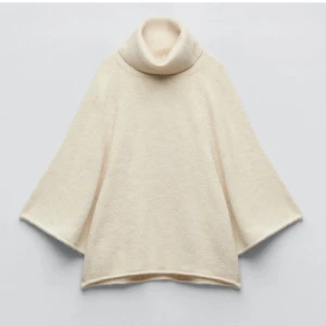 Stickad tröja zara - Så fin stickad trekvertsärmad tröja från zara, storlek S inprincip ny skick💞 Buda gärna från 300kr i kommentarerna eller köp direkt för 750kr💕