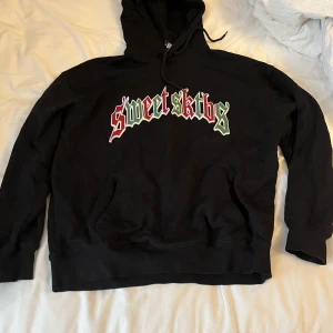 Sweet skibs hoodie - Fin tröja skick10/10 använd ett fåtal gånger 