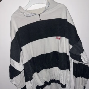 Randig tröja - Randig vintage tröja