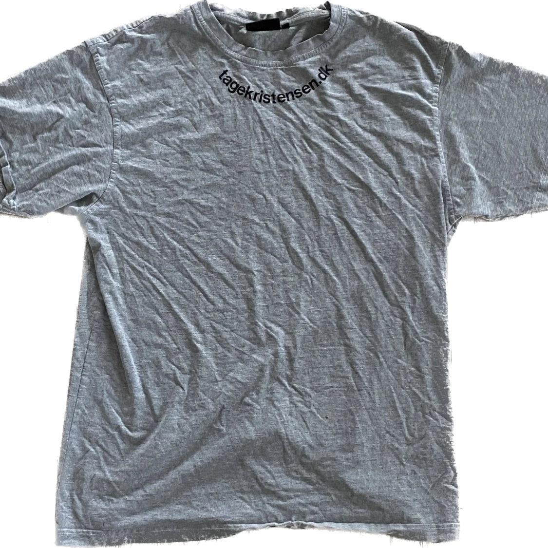 Grå tröja med text  - 91