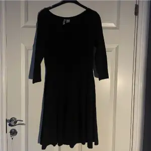 Jättefin svart klänning. Knappt använd