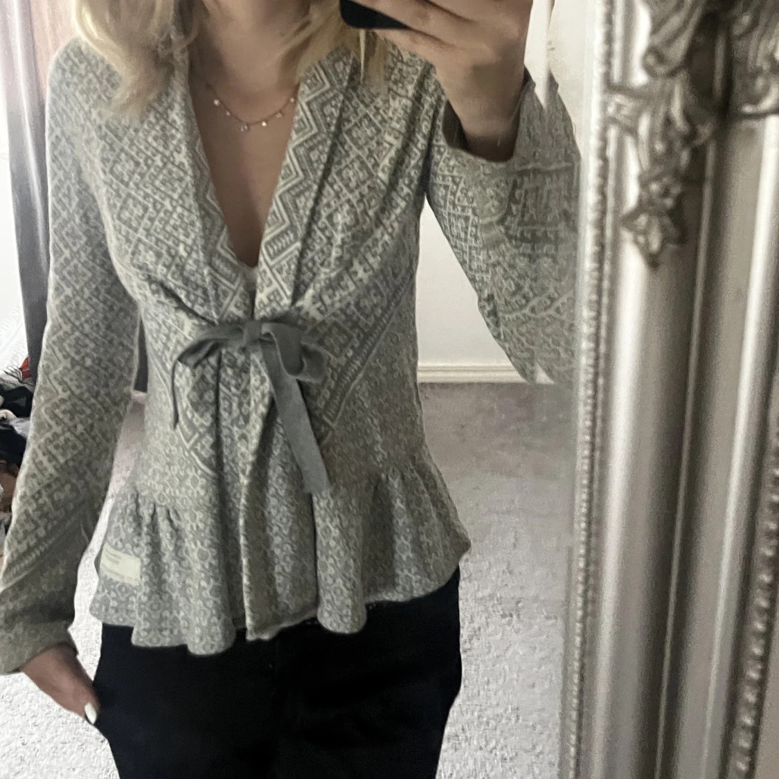 äkta odd molly kofta grå