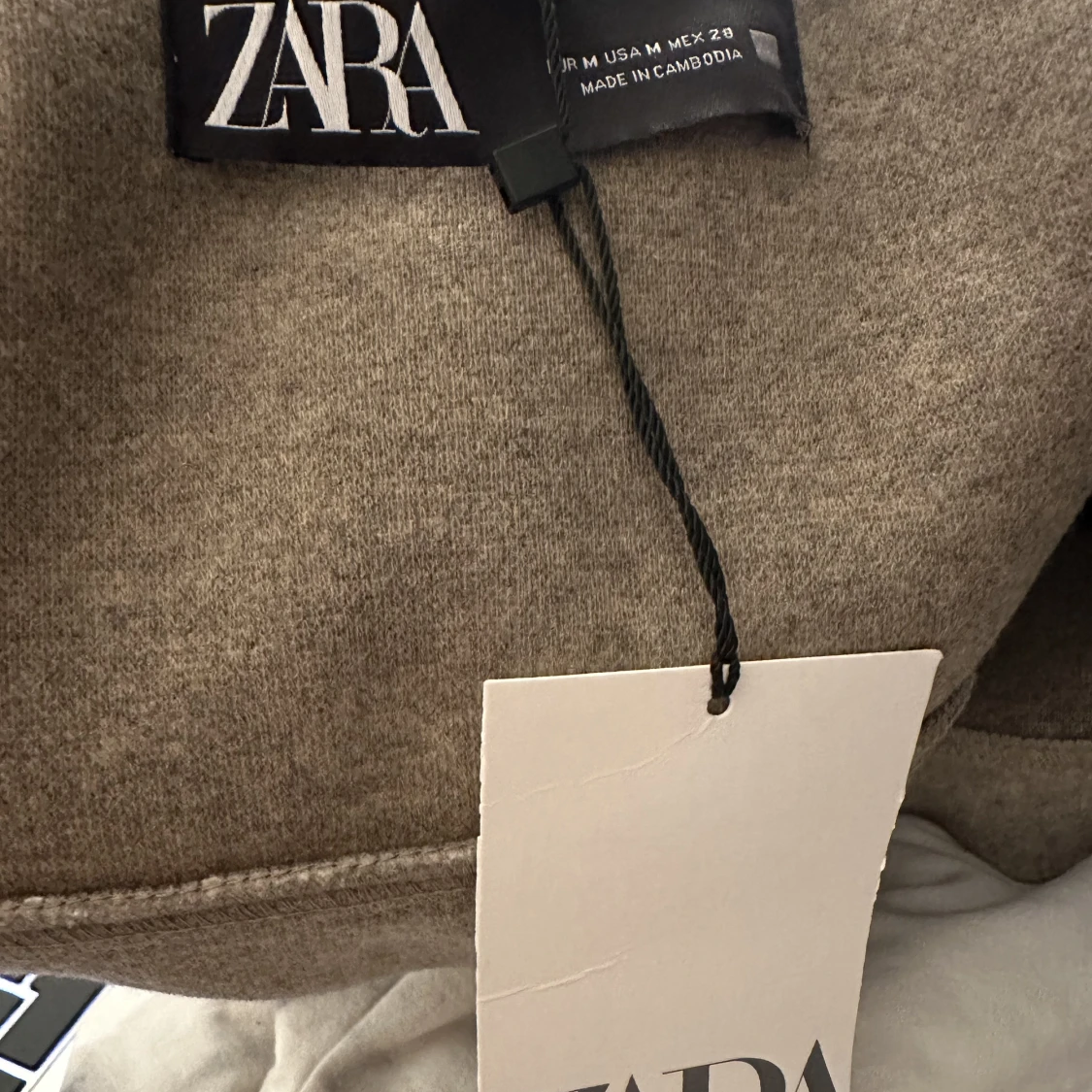 Zara - 90