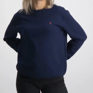 Ralph lauren tröja  - Ralph lauren tröja storlek 14/16 år så storlek Xs, 150kr