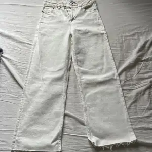 Fina jeans från lager 157 oanvända 