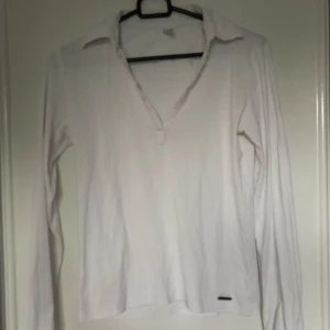Tröja - En söt vit tröja🤍