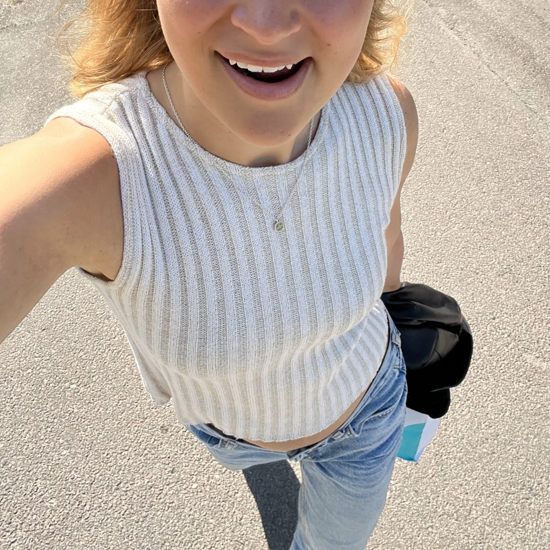 Stickad beige glittrig top - 90