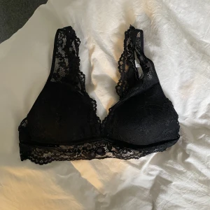 Svart bralette💕 - Svart bralette💕