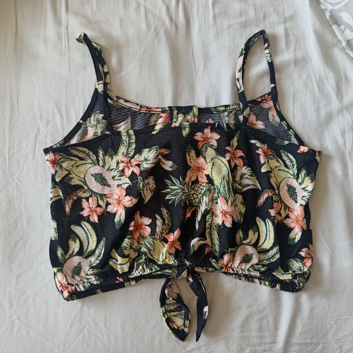 Blommig croptop - 91