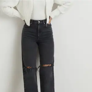 Snygga jeans från Gina tricot👌🏻🌟Nysick. Nypris 399kr mitt pris 80kr storlek 158/ xs 