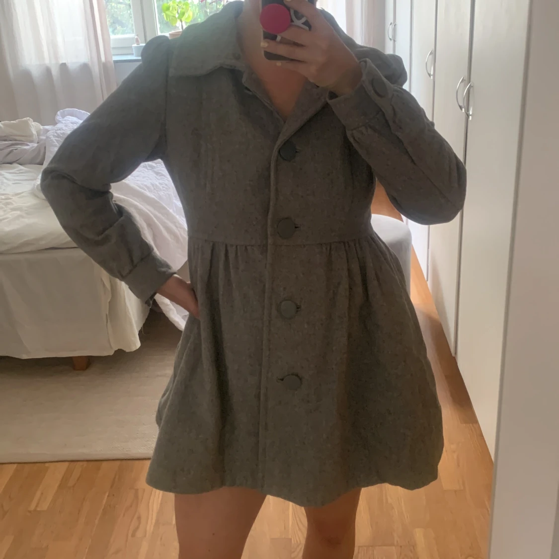 Grå gullig kappa - 90