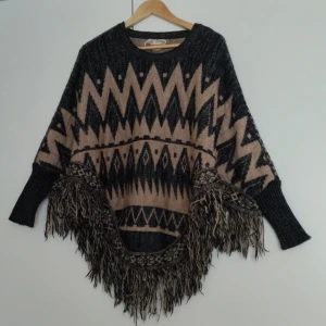 Tröja - En jätte fin tröja, jag älskar denna tröjan har bara andvändat 2 gånger max är i jätte bra sick och dock 🥰 Kontakta mig om ni är intresserade 🥰💖