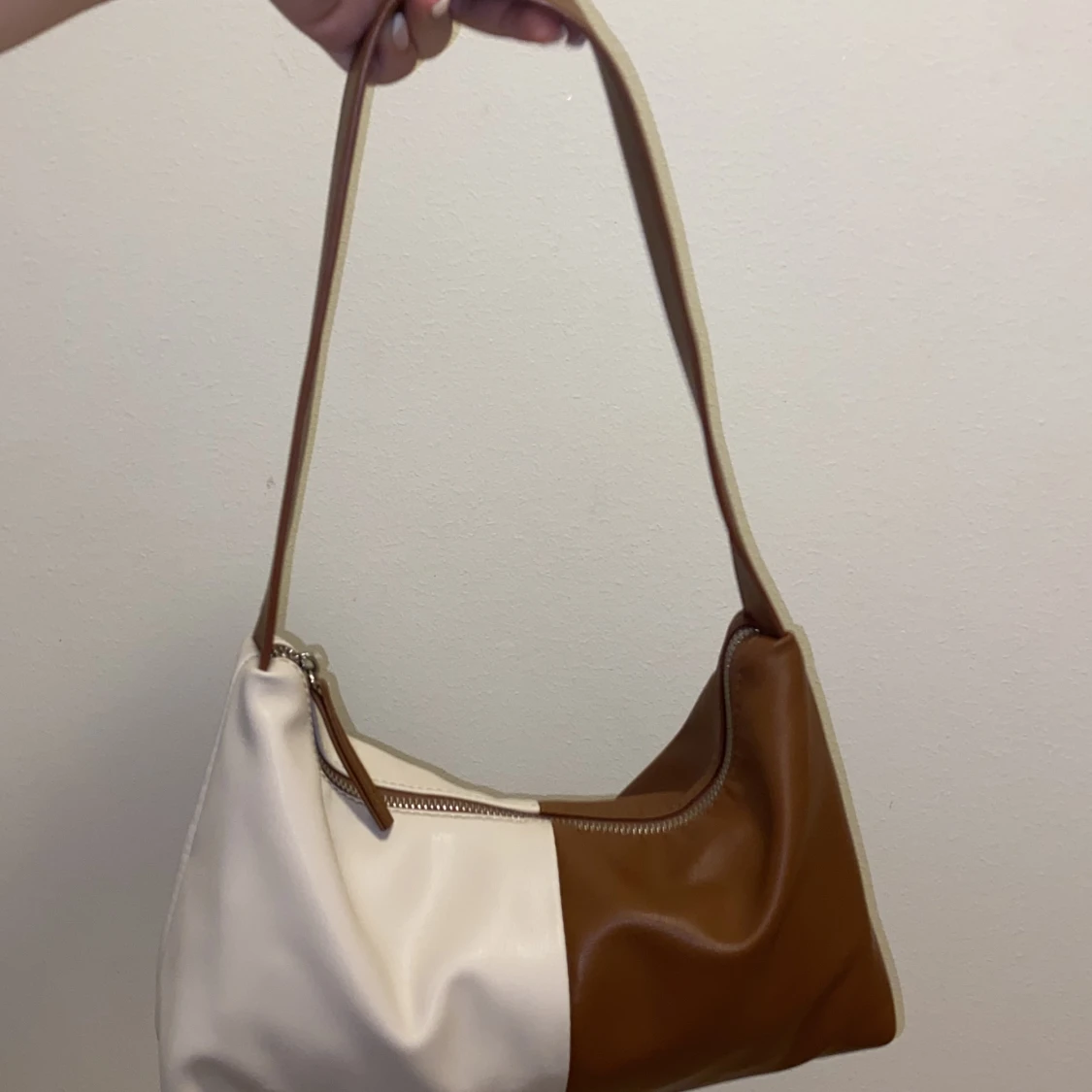 Brun och  beige väska  - 90