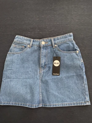 Skjol - Köpt på Boohoo. Oanvänd! 